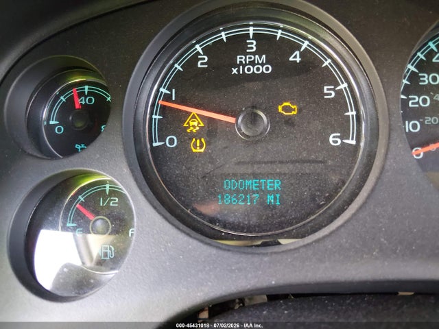 45431018 :رقم المزاد ، 1GKFK13058J230830 vin ، 2008 Gmc Yukon Sle/slt مزاد بيع