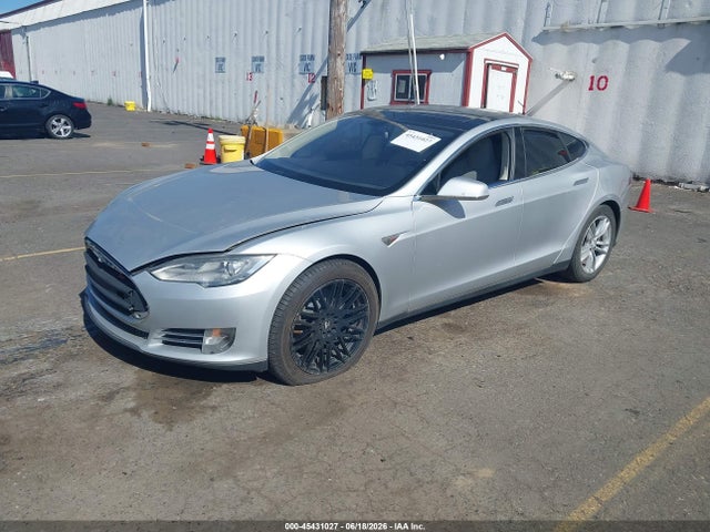 Продажа на аукционе авто 2013 Tesla Model S, vin: 5YJSA1CN1DFP26170, номер лота: 45431027