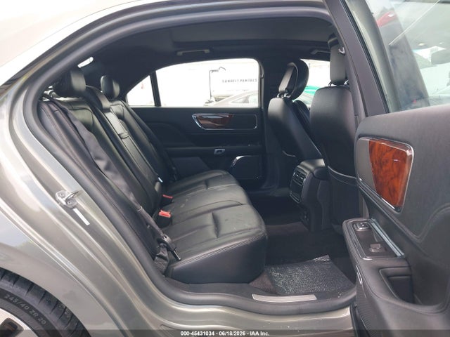 Lincoln Continental Select 2017 1LN6L9TK8H5607003 Image 8