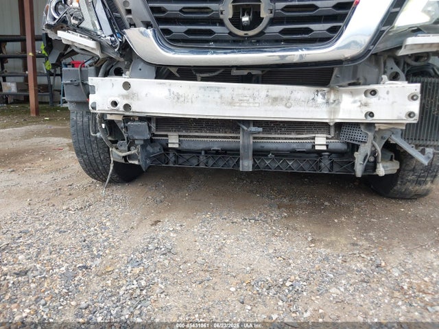 5N1DR2MNXJC678758 Nissan Pathfinder Sl