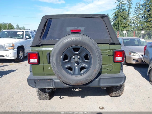 1C4HJXDG4MW514517 Jeep Wrangler Unlimited Sport 4x4