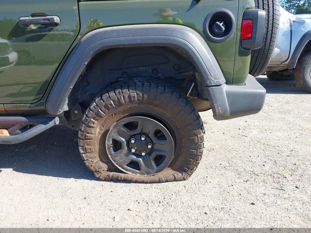 1C4HJXDG4MW514517 Jeep Wrangler Unlimited Sport 4x4
