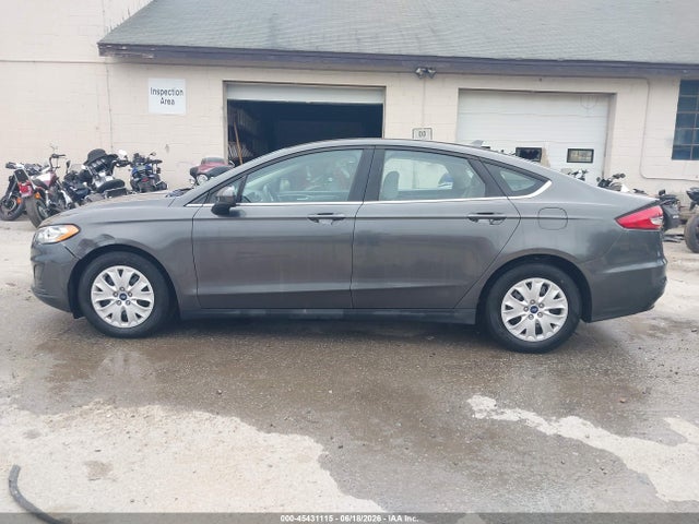 Продаж на аукціоні авто 2020 Ford Fusion S, vin: 3FA6P0G76LR201422, номер лоту: 45431115