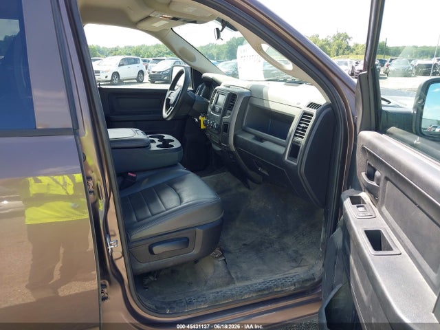Aukcja sprzedaży 2018 Ram 1500 Tradesman  4x4 5'7 Box, vin: 1C6RR7KG9JS293135, numer aukcji: 45431137