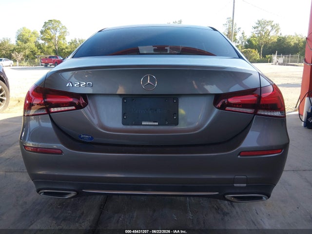 Продаж на аукціоні авто 2019 Mercedes-benz A 220, vin: WDD3G4EB5KW020390, номер лоту: 45431207