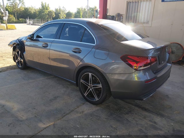 Продаж на аукціоні авто 2019 Mercedes-benz A 220, vin: WDD3G4EB5KW020390, номер лоту: 45431207
