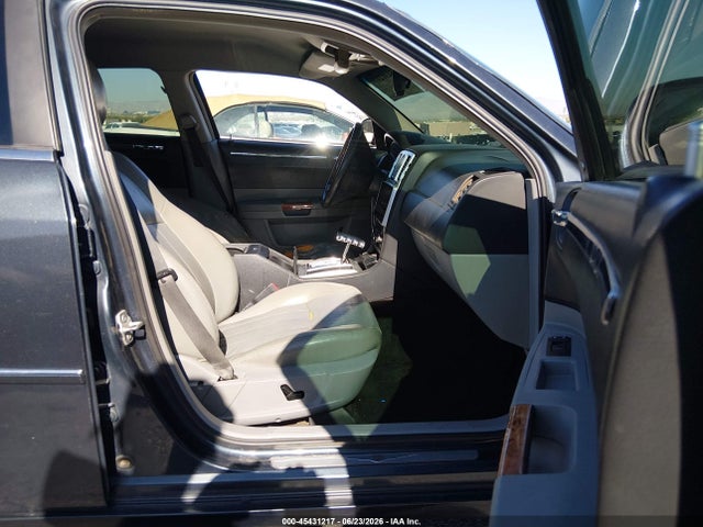 Продаж на аукціоні авто 2007 Chrysler 300c, vin: 2C3KA63H17H802559, номер лоту: 45431217
