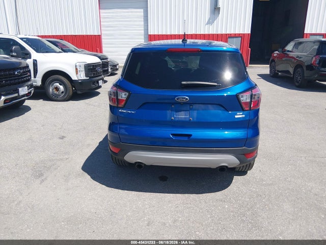 45431223 :رقم المزاد ، 1FMCU9G93HUD44500 vin ، 2017 Ford Escape Se مزاد بيع