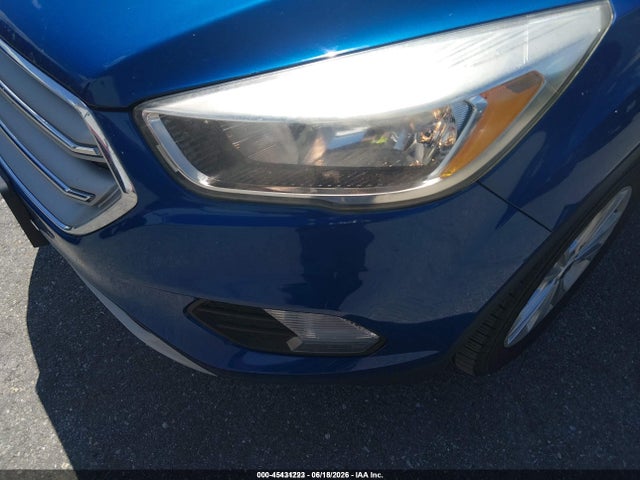 Продаж на аукціоні авто 2017 Ford Escape Se, vin: 1FMCU9G93HUD44500, номер лоту: 45431223