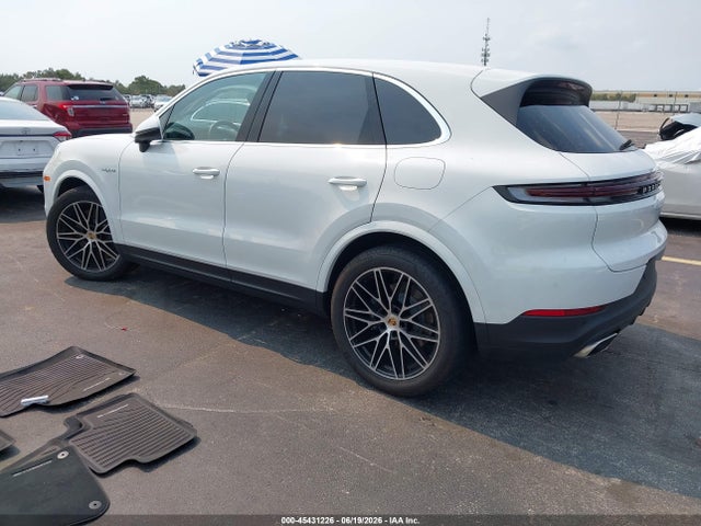 Porsche Cayenne E-hybrid 2024 WP1AE2AY5RDA29584 Image 3