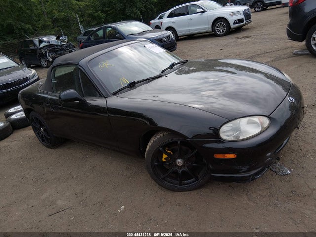 Auction sale of the 1999 Mazda Mx-5 Miata Leather/leather Pkg/popular Equip/sport/touring/touring Pkg, vin: JM1NB3533X0106442, lot number: 45431238
