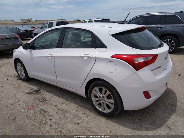 Hyundai ELANTRA GT 2014 KMHD35LH2EU208349 Image 3