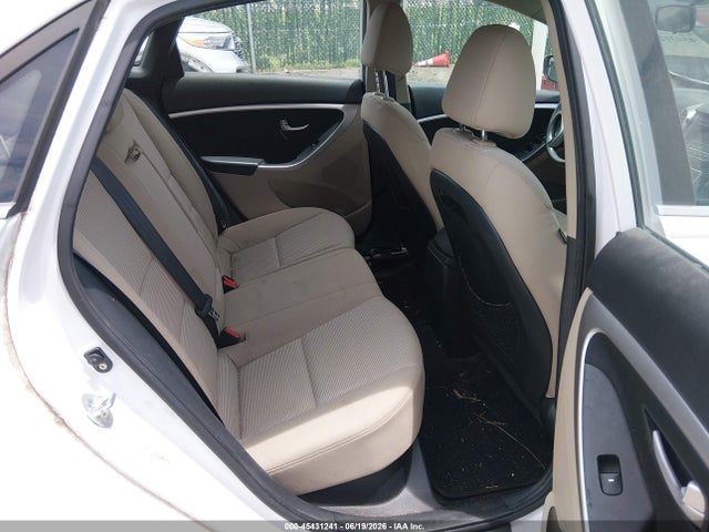 Hyundai ELANTRA GT 2014 KMHD35LH2EU208349 Image 8
