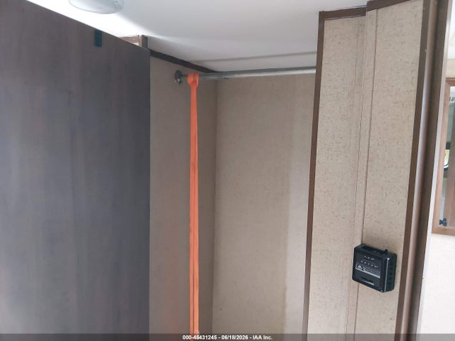 Продажа на аукционе авто 2016 Jayco Camper, vin: 1UJBJOAJOG17A0372, номер лота: 45431245