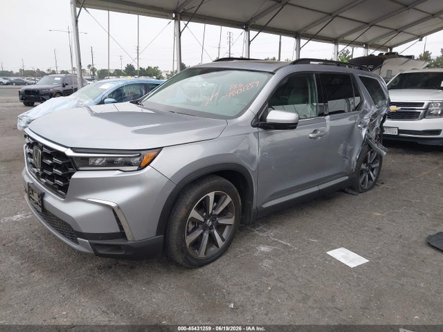 Honda Pilot Touring 2025 5FNYG1H73SB067850 Image 2