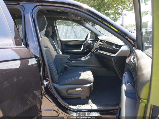 45431304 :رقم المزاد ، 1C4RJKAGXS8646615 vin ، 2025 Jeep Grand Cherokee L Laredo X 4x4 مزاد بيع