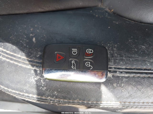 45431312 :رقم المزاد ، SALAK2D40CA615906 vin ، 2012 Land Rover Lr4 مزاد بيع