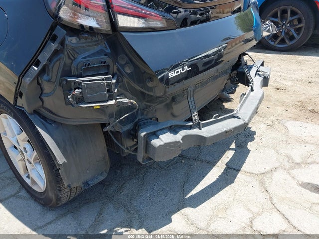 KIA SOUL LX 2023 KNDJ23AU2P7852918 Image 17