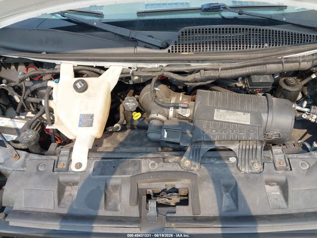 1HA6GUBB6KN009878 Chevrolet Express Cutaway 4500 Van