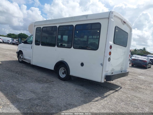 1HA6GUBB6KN009878 Chevrolet Express Cutaway 4500 Van