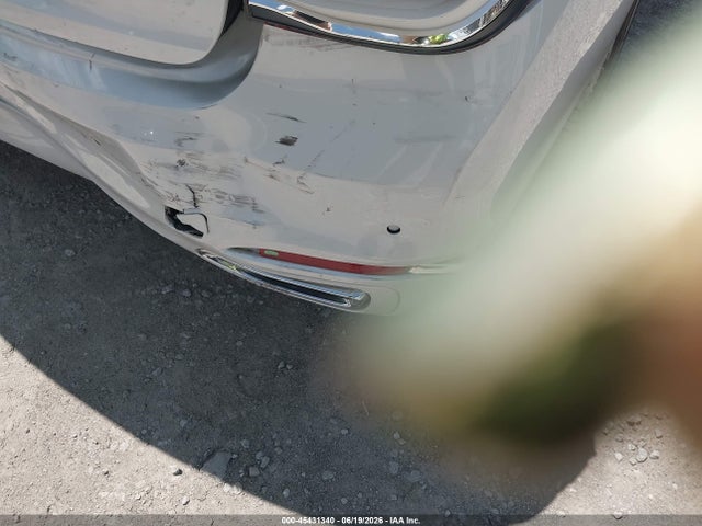 45431340 :رقم المزاد ، WBA7E2C55HG740470 vin ، 2017 Bmw 740i مزاد بيع