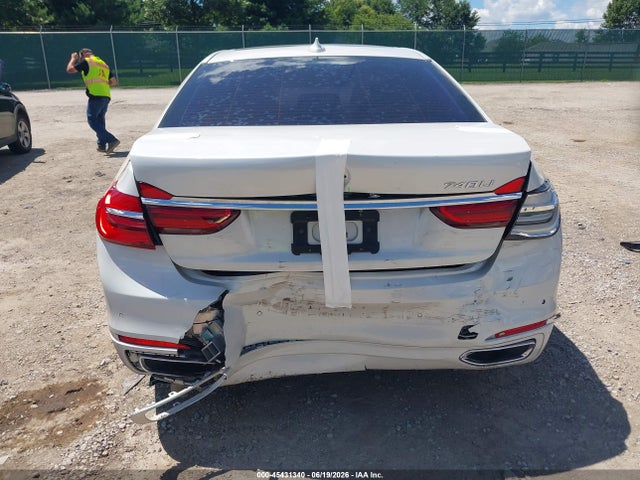 45431340 :رقم المزاد ، WBA7E2C55HG740470 vin ، 2017 Bmw 740i مزاد بيع