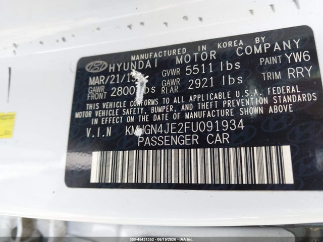 Hyundai Genesis 3.8 2015 KMHGN4JE2FU091934 Image 9