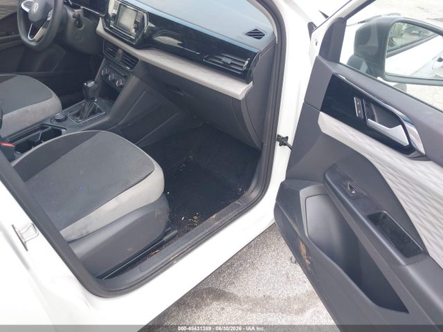 45431389 :رقم المزاد ، 3VVAX7B23NM057533 vin ، 2022 Volkswagen Taos 1.5t S مزاد بيع
