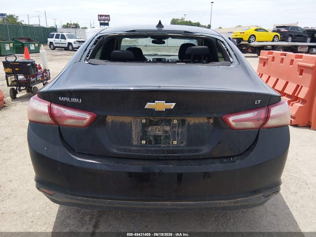 1G1ZD5ST8LF084398 Chevrolet Malibu Fwd Lt