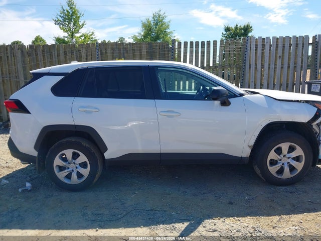 Toyota RAV4 LE 2024 2T3H1RFV7RW342867 Image 13