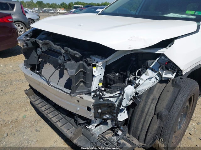 Toyota RAV4 LE 2024 2T3H1RFV7RW342867 Image 6