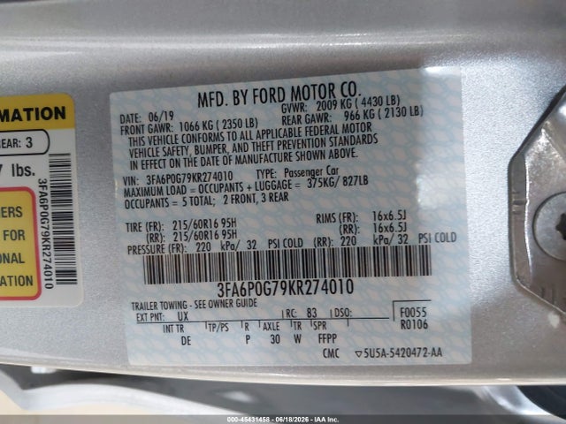 3FA6P0G79KR274010 Ford FUSION S