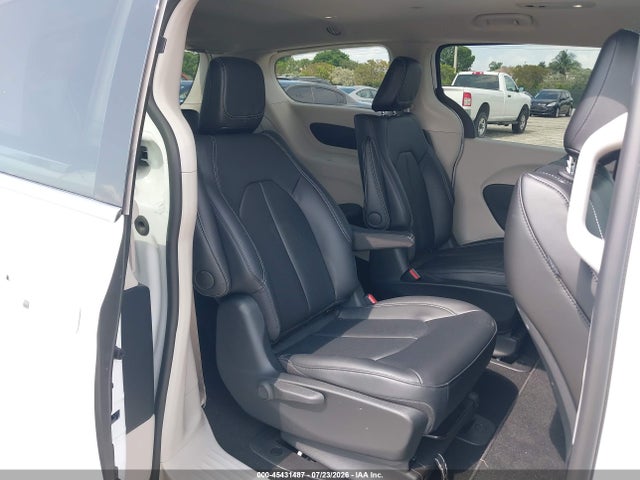45431487 :رقم المزاد ، 2C4RC1S7XRR160811 vin ، 2024 Chrysler Pacifica Hybrid Select مزاد بيع