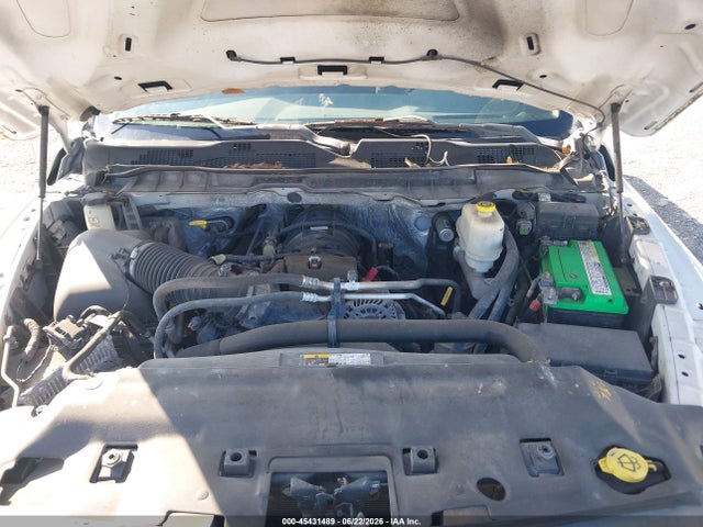45431489 :رقم المزاد ، 3C7WRNBJ3FG544860 vin ، 2015 Ram 5500 Chassis Tradesman/slt مزاد بيع