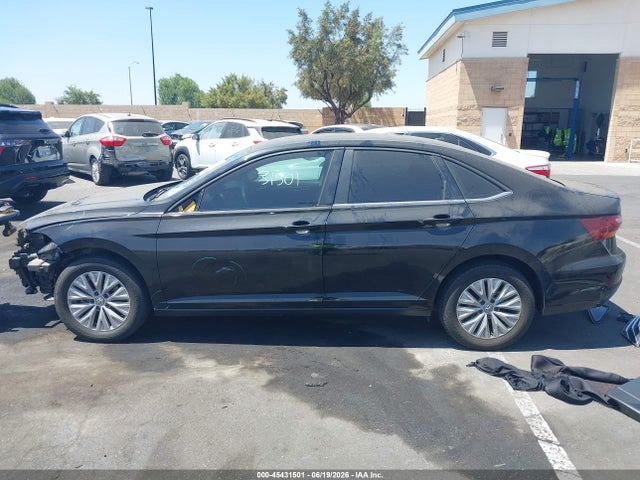 Aukcja sprzedaży 2019 Volkswagen Jetta 1.4t R-line/1.4t S/1.4t Se, vin: 3VWC57BU7KM231403, numer aukcji: 45431501
