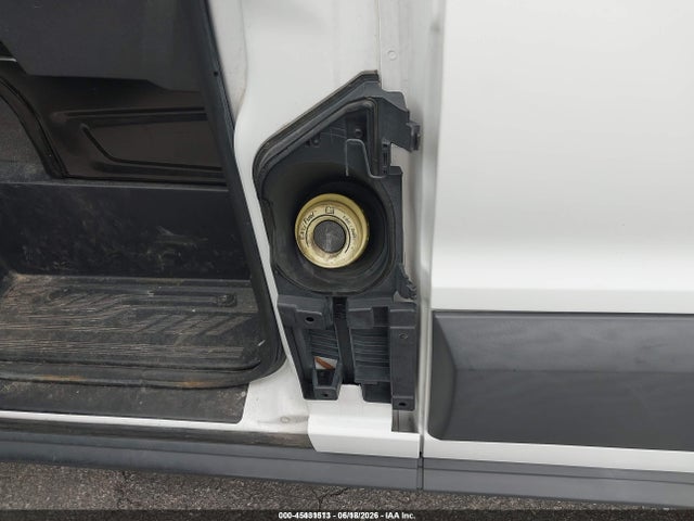 45431513 :رقم المزاد ، 1FMZK1YM8GKB07757 vin ، 2016 Ford Transit-150 Xl مزاد بيع