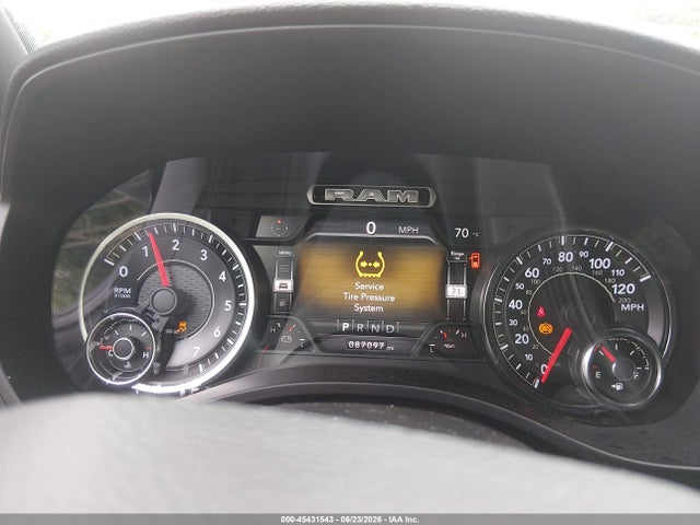Продажа на аукционе авто 2020 Ram 1500 Big Horn  4x4 5'7 Box, vin: 1C6SRFFTXLN134970, номер лота: 45431543