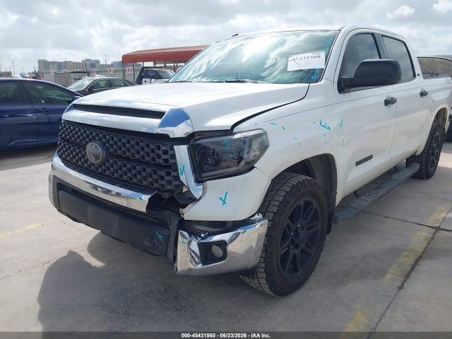 5TFEM5F14KX144605 Toyota Tundra Sr5 4.6l V8
