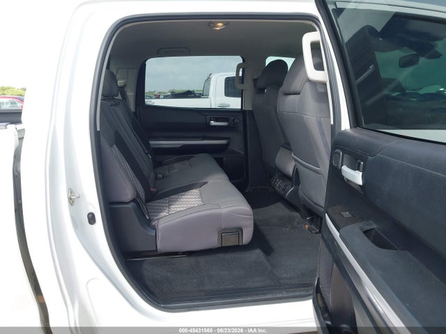 5TFEM5F14KX144605 Toyota Tundra Sr5 4.6l V8