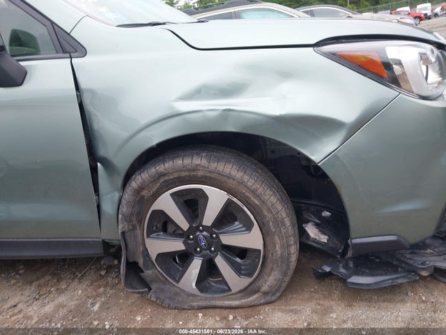 Subaru Forester 2.5i Premium 2018 JF2SJAEC5JH431050 Image 6