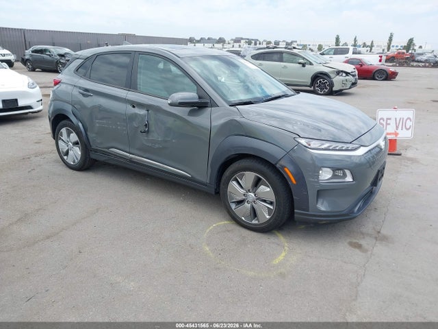 45431565 :رقم المزاد ، KM8K53AG1MU131570 vin ، 2021 Hyundai Kona Electric Ultimate مزاد بيع