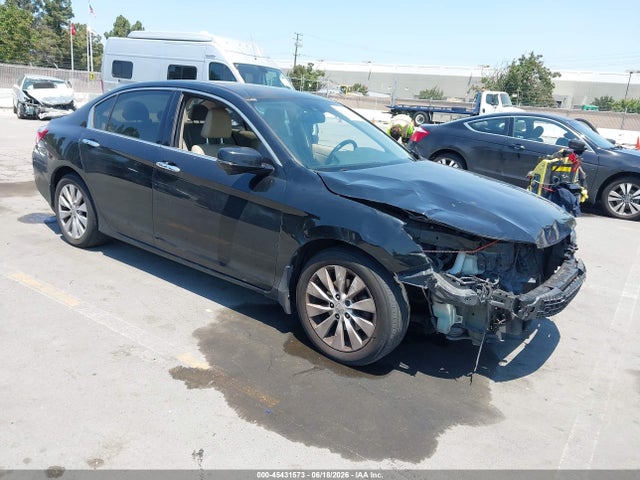 45431573 :رقم المزاد ، 1HGCR3F89FA000570 vin ، 2015 Honda Accord Ex-l V-6 مزاد بيع