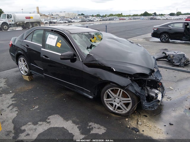 45431657 :رقم المزاد ، WDDHF8HB1AA055838 vin ، 2010 Mercedes-benz E 350 4matic مزاد بيع