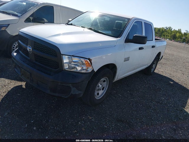 45431660 :رقم المزاد ، 1C6RR6KG6FS789205 vin ، 2015 Ram 1500 Tradesman مزاد بيع