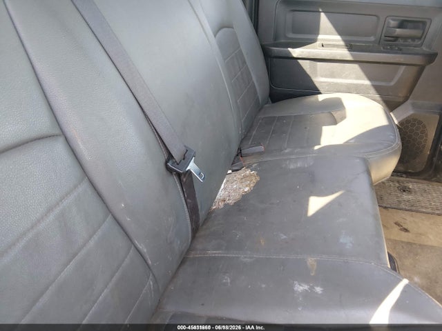 45431660 :رقم المزاد ، 1C6RR6KG6FS789205 vin ، 2015 Ram 1500 Tradesman مزاد بيع
