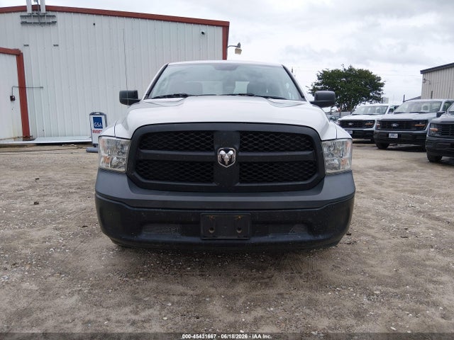 2017 Ram 1500 Tradesman  4x2 6'4 Box მანქანა იყიდება აუქციონზე, vin: 1C6RR6FG6HS833264, აუქციონის ნომერი: 45431667
