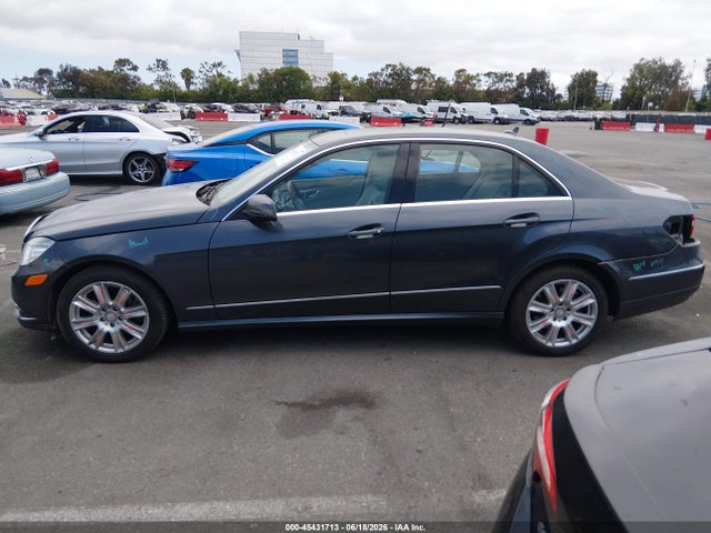 45431713 :رقم المزاد ، WDDHF5KBXDA722675 vin ، 2013 Mercedes-benz E 350 مزاد بيع