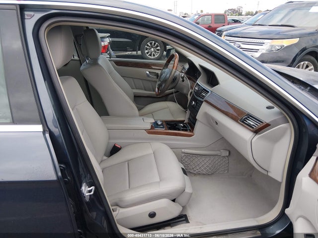 45431713 :رقم المزاد ، WDDHF5KBXDA722675 vin ، 2013 Mercedes-benz E 350 مزاد بيع