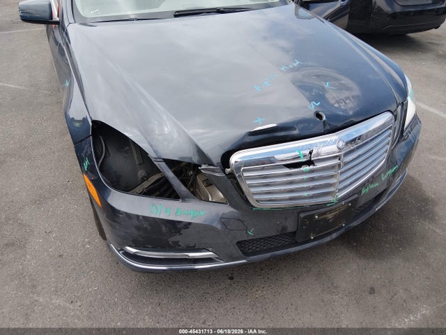 45431713 :رقم المزاد ، WDDHF5KBXDA722675 vin ، 2013 Mercedes-benz E 350 مزاد بيع