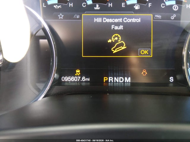 1FMJU1MT1KEA38048 Ford Expedition Platinum